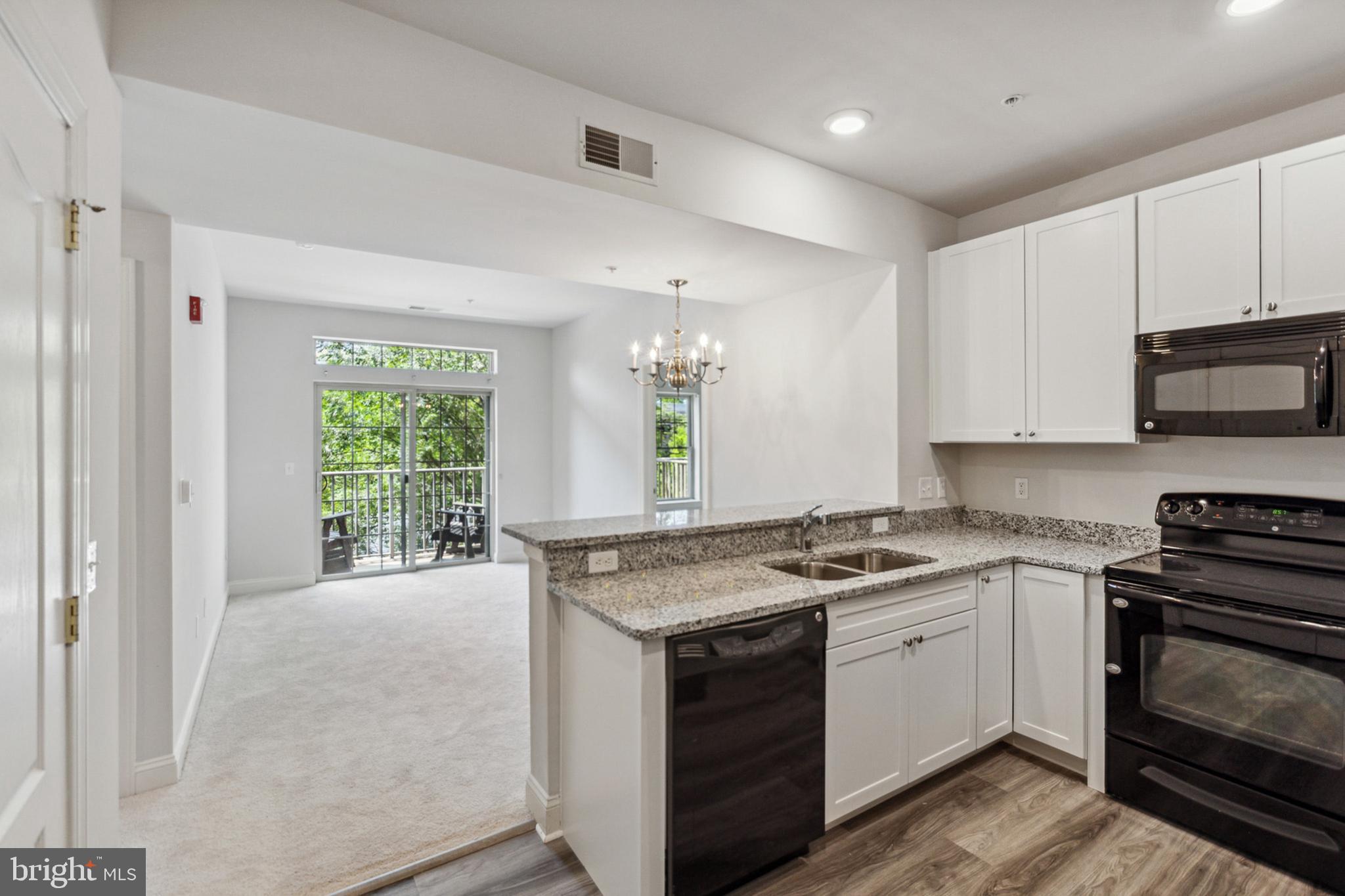 3000 FOUNTAINVIEW CIRCLE UNIT 3311