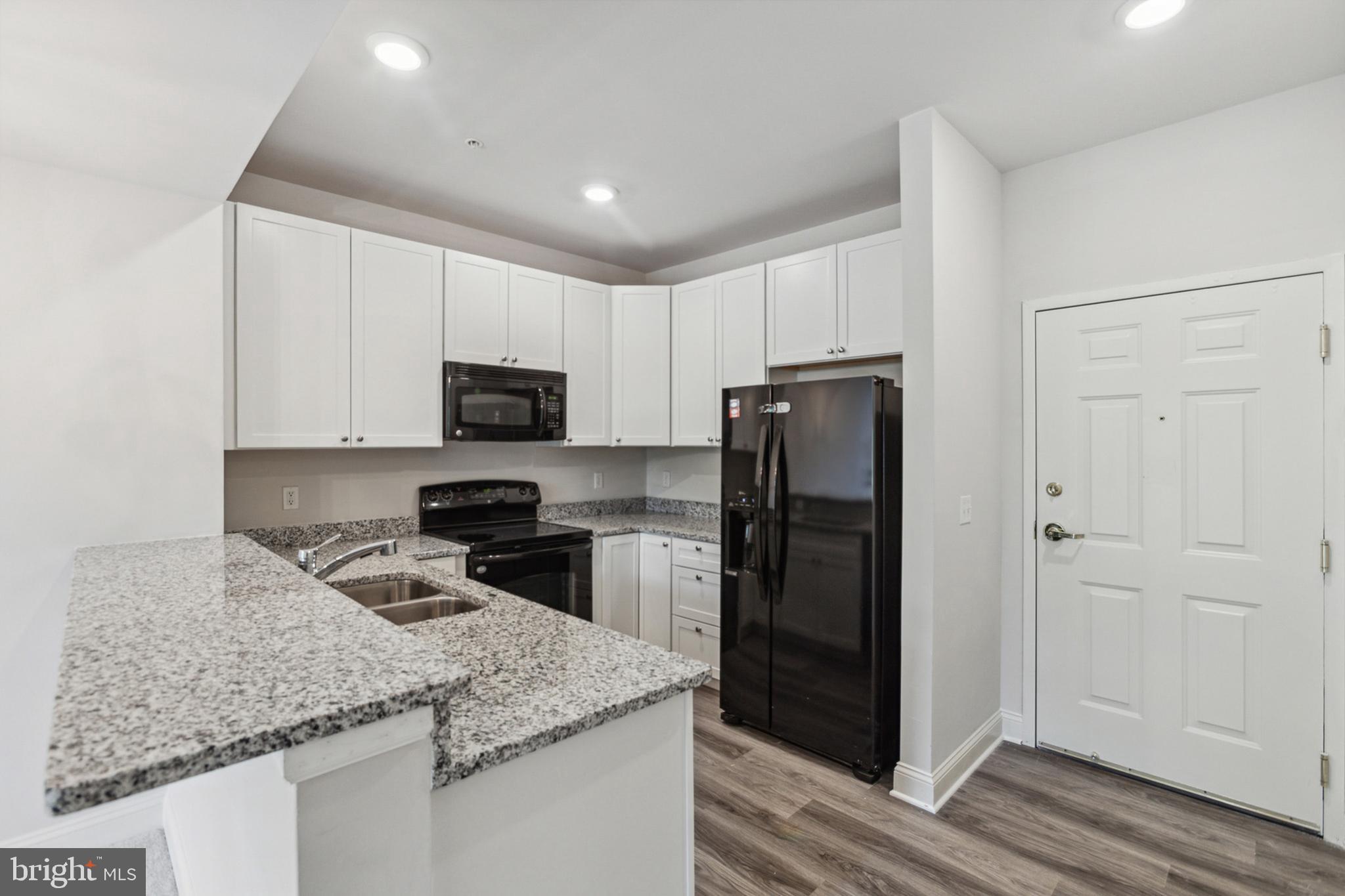 3000 FOUNTAINVIEW CIRCLE UNIT 3311