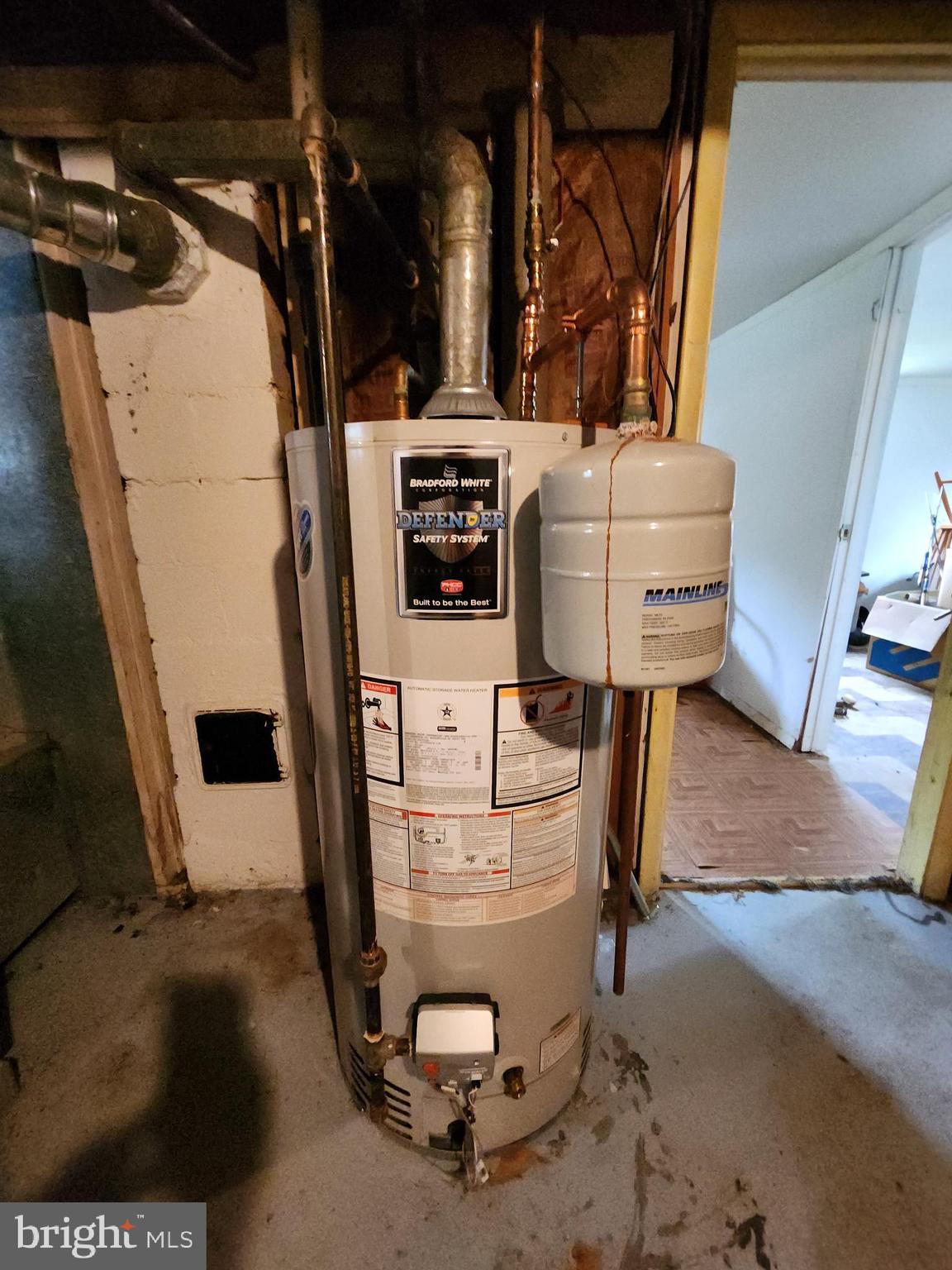 819 OLD HARMONY ROAD