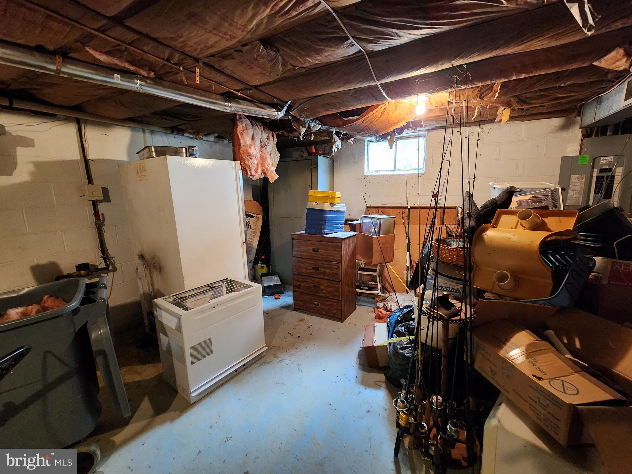 819 OLD HARMONY ROAD