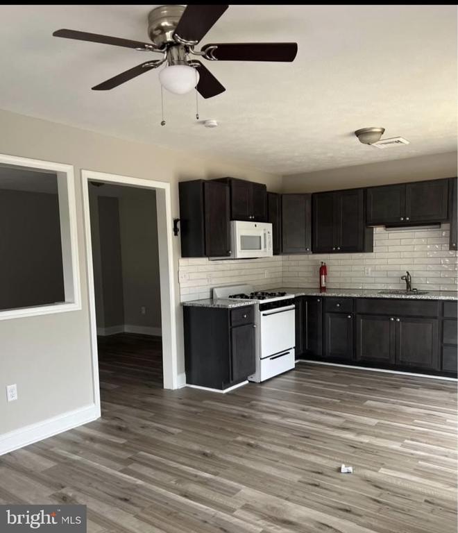 318 MAIN STREET APT 6
