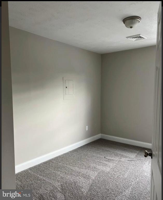 318 MAIN STREET APT 6