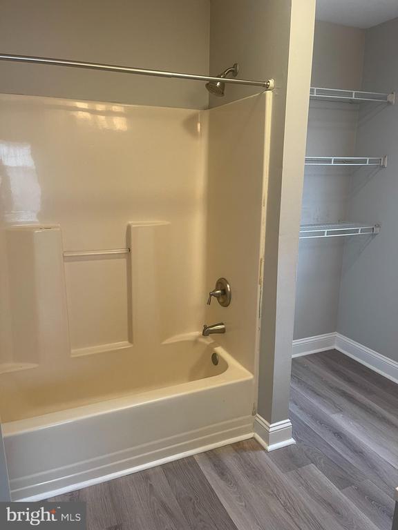318 MAIN STREET APT 6