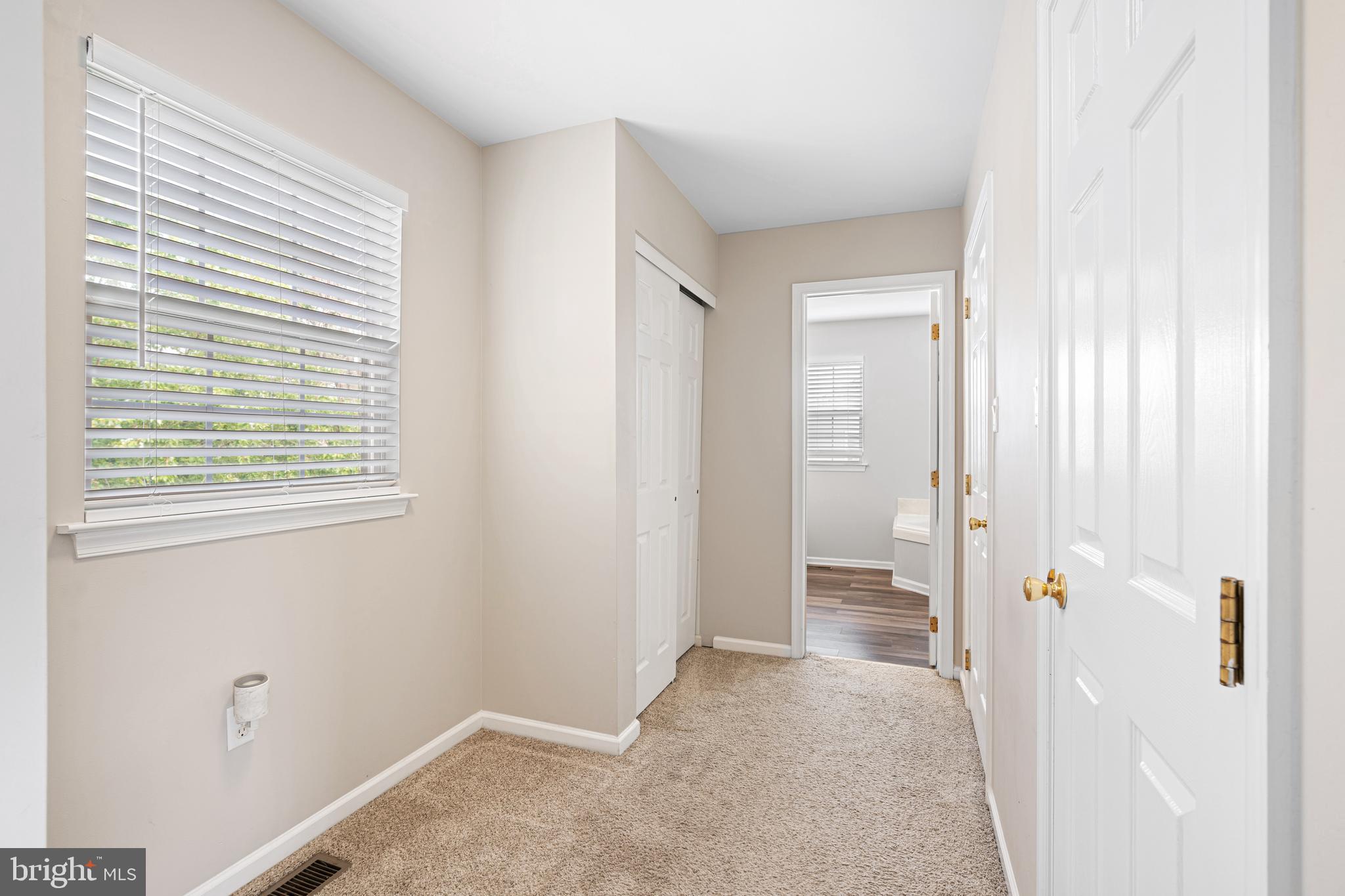 218 FIELDSTONE CROSSING DRIVE