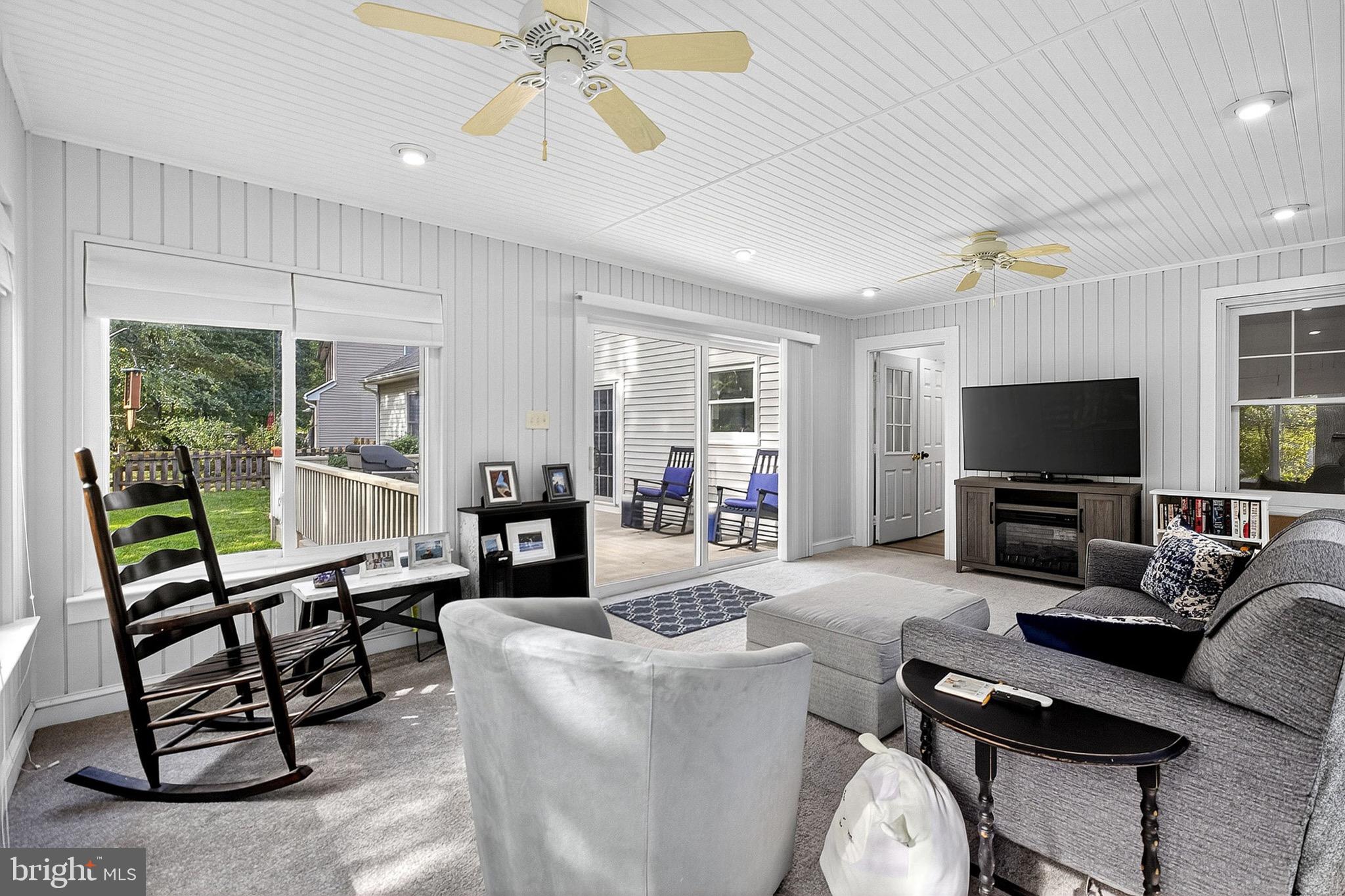 612 TIMBER WOOD BOULEVARD