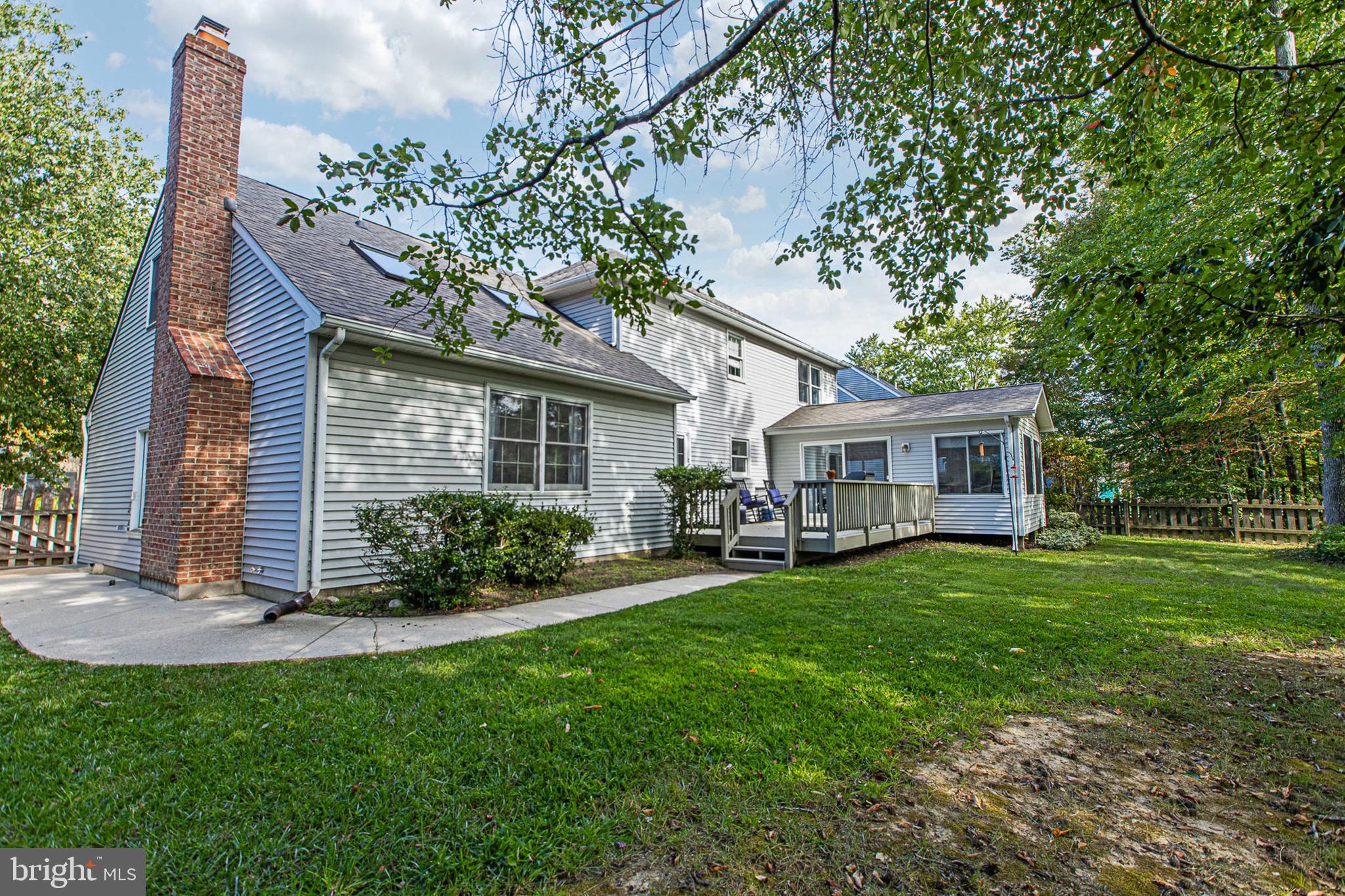 612 TIMBER WOOD BOULEVARD