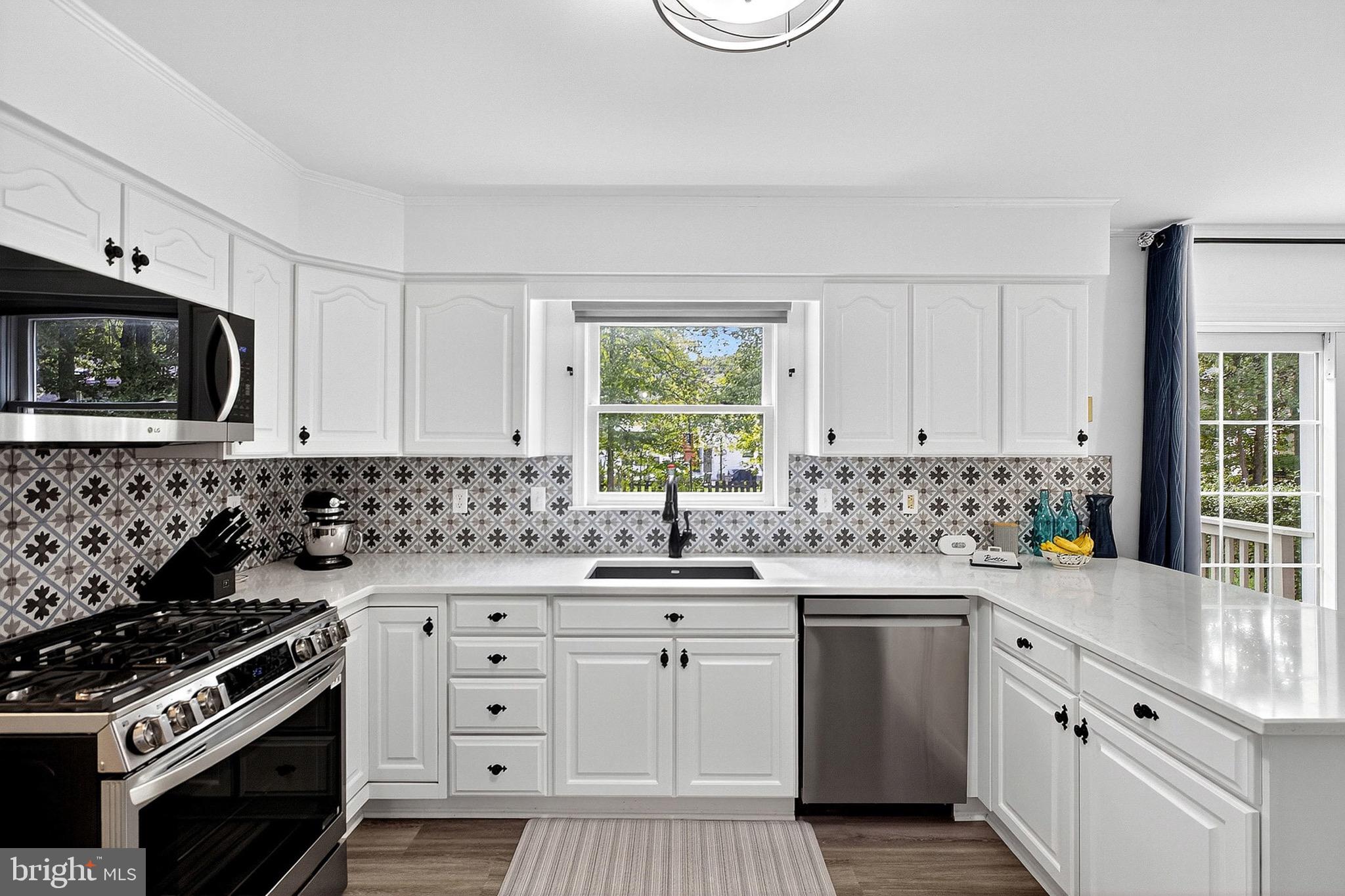 612 TIMBER WOOD BOULEVARD