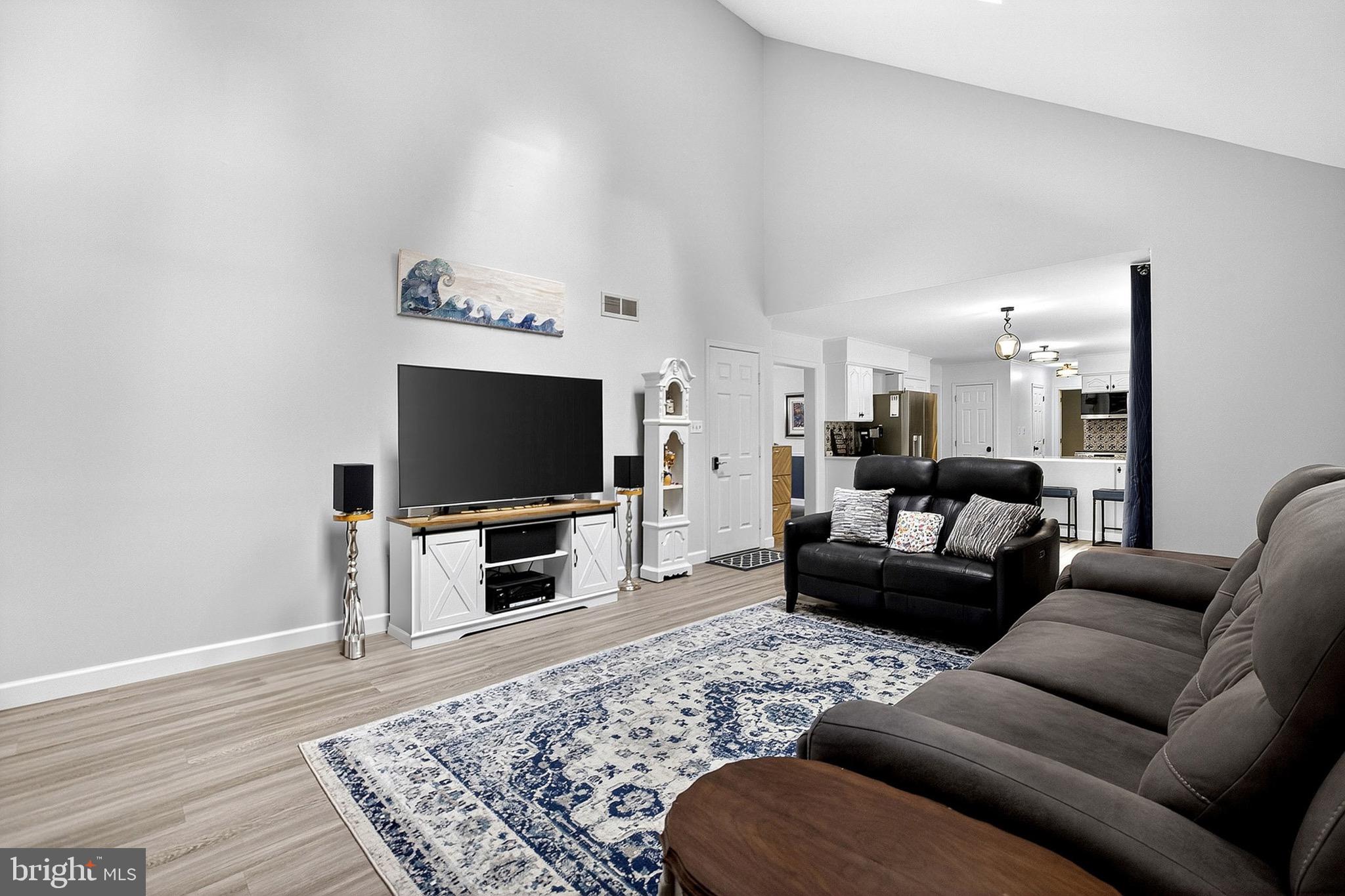 612 TIMBER WOOD BOULEVARD