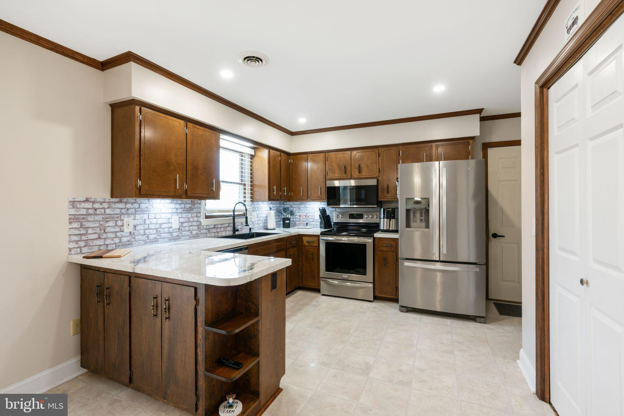 865 SILVER RUN ROAD