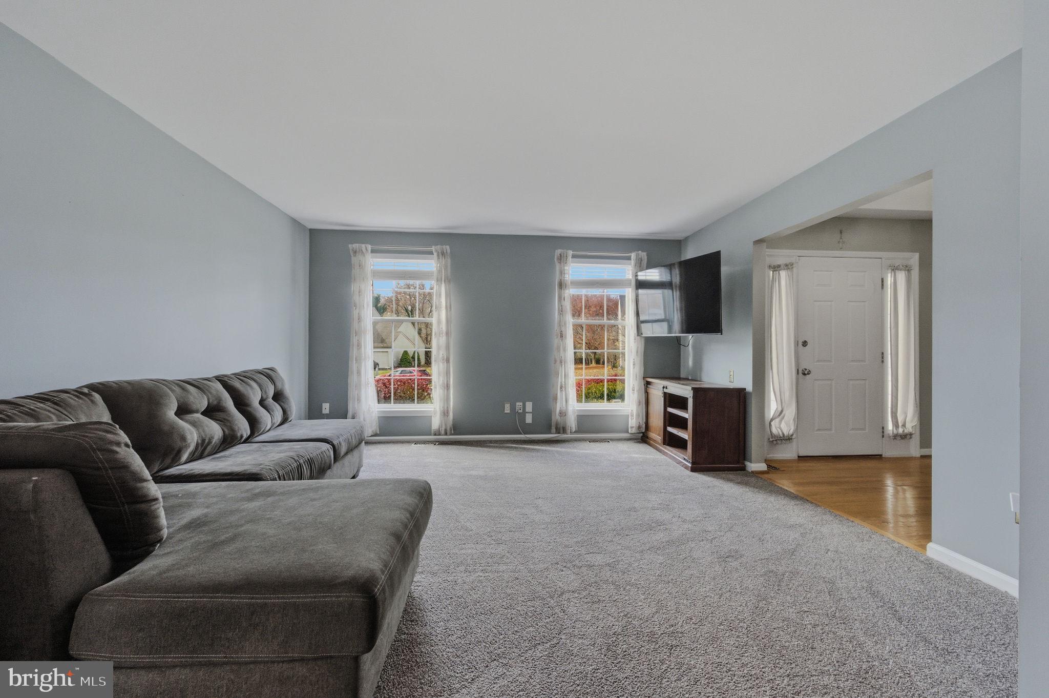 17 OAK VIEW DRIVE