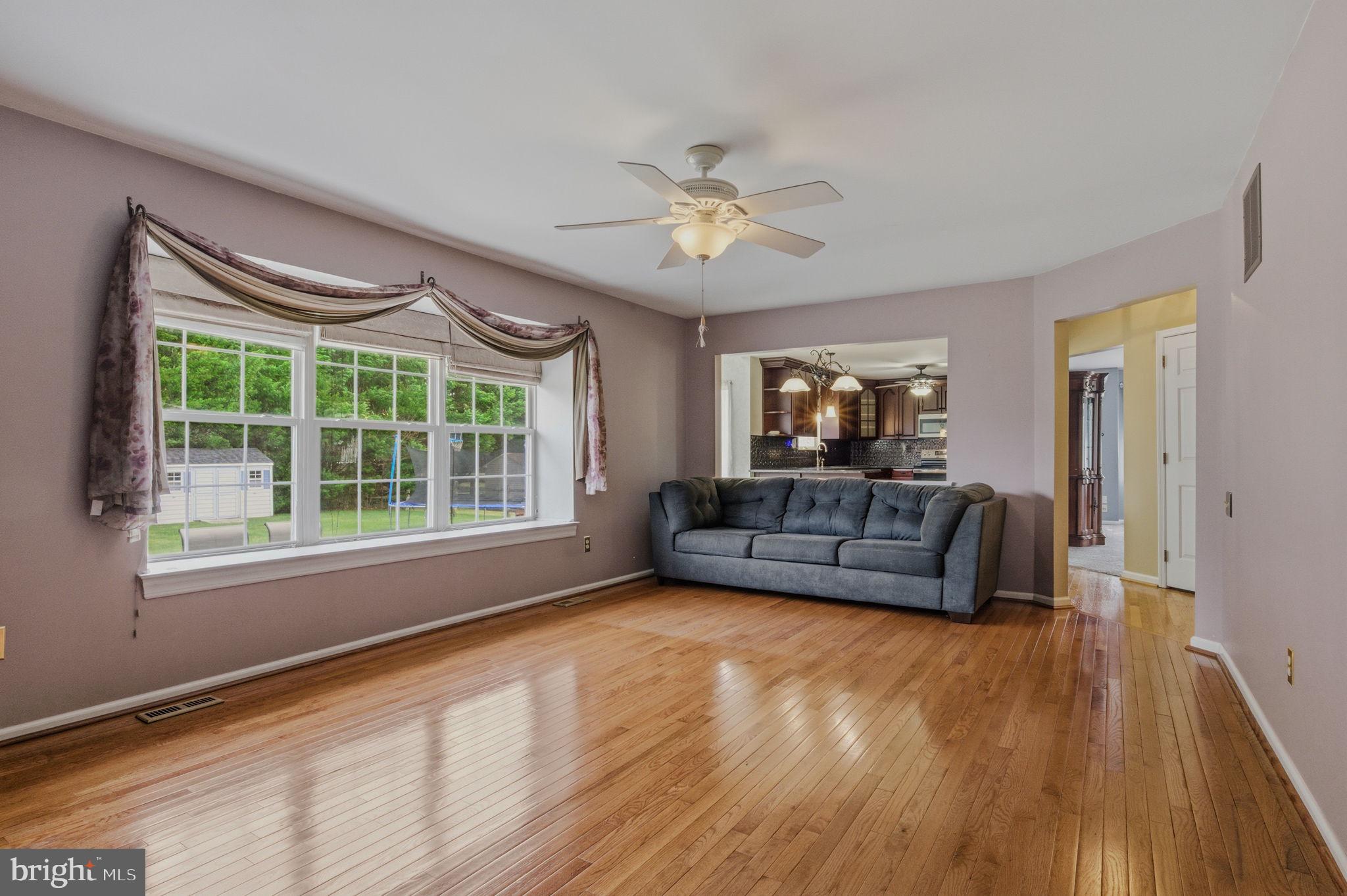 17 OAK VIEW DRIVE