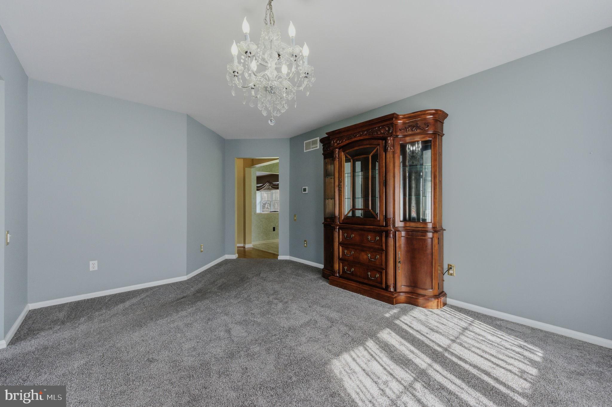 17 OAK VIEW DRIVE
