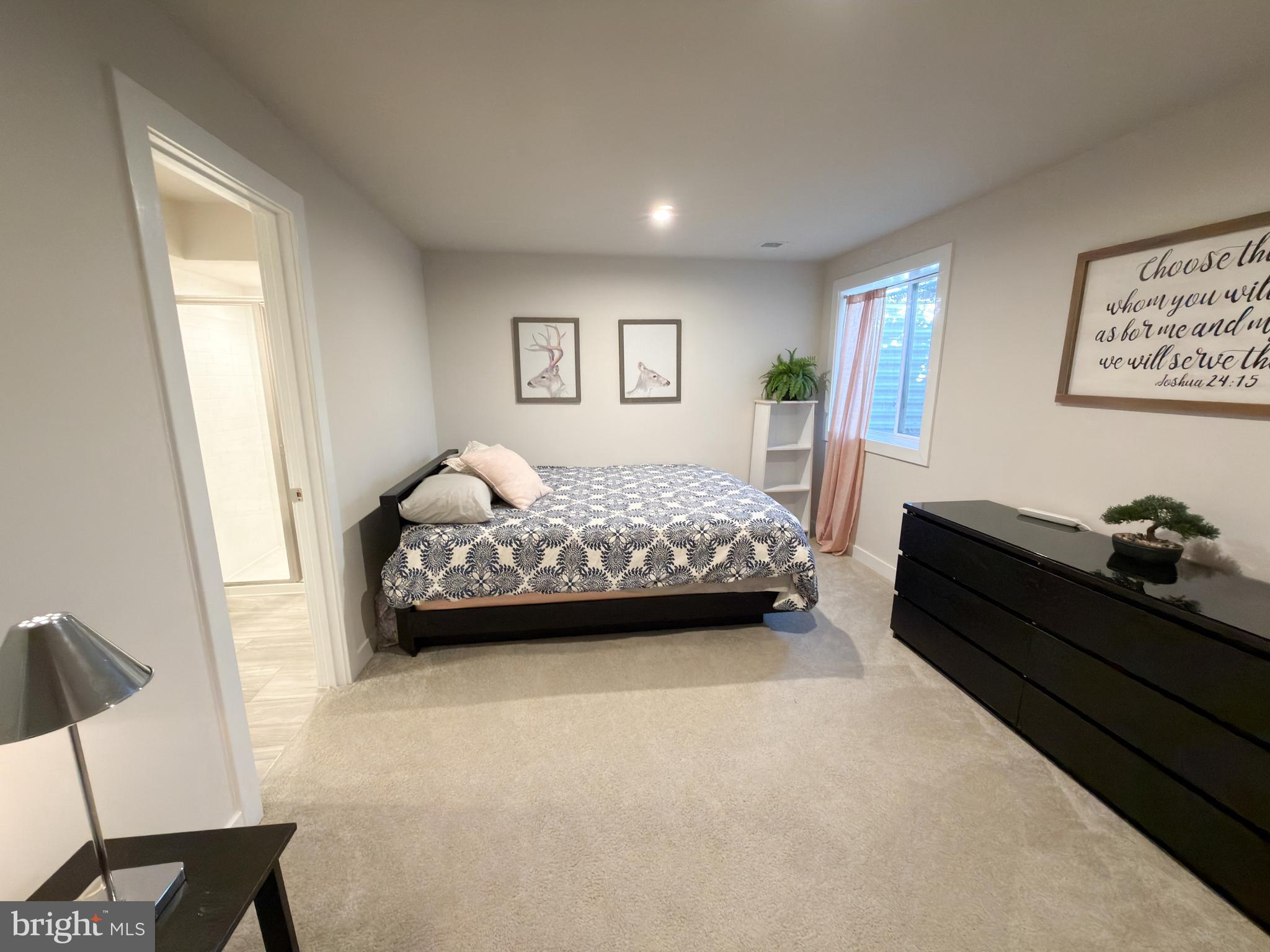 8 MELISSA DRIVE