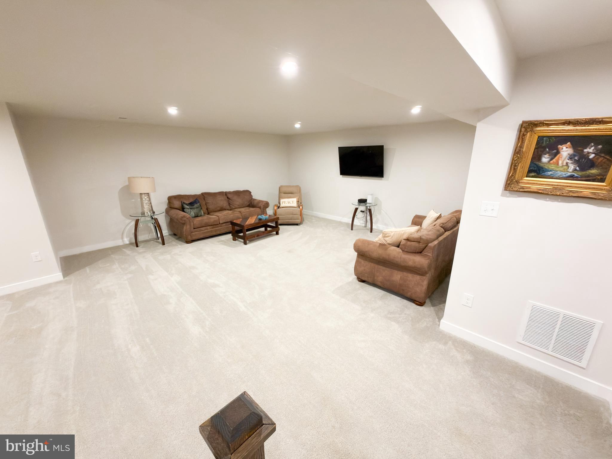 8 MELISSA DRIVE