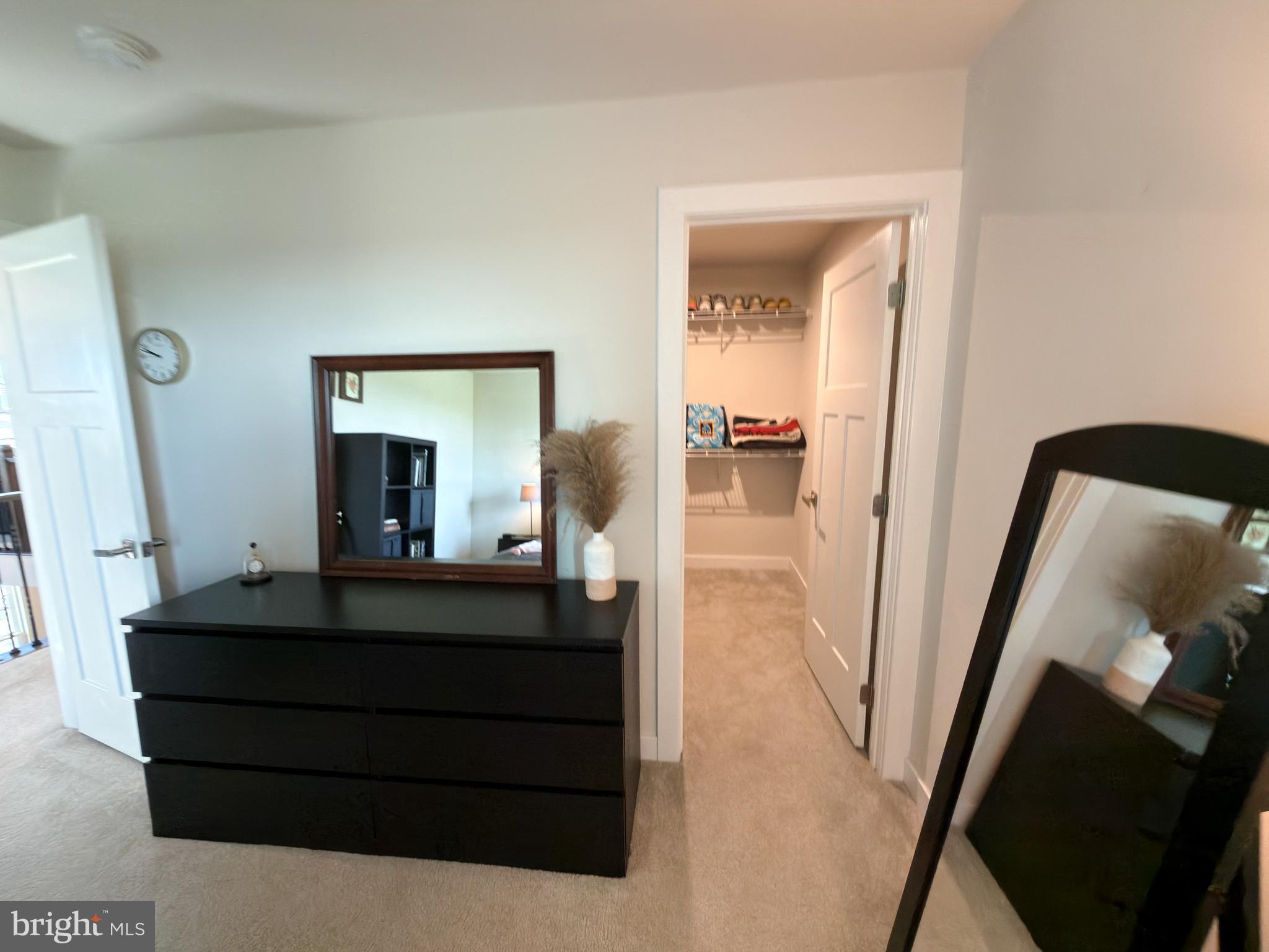 8 MELISSA DRIVE