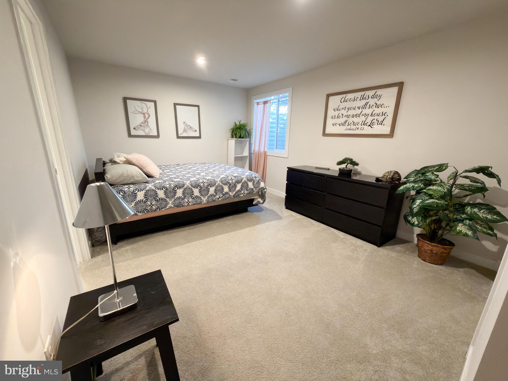 8 MELISSA DRIVE