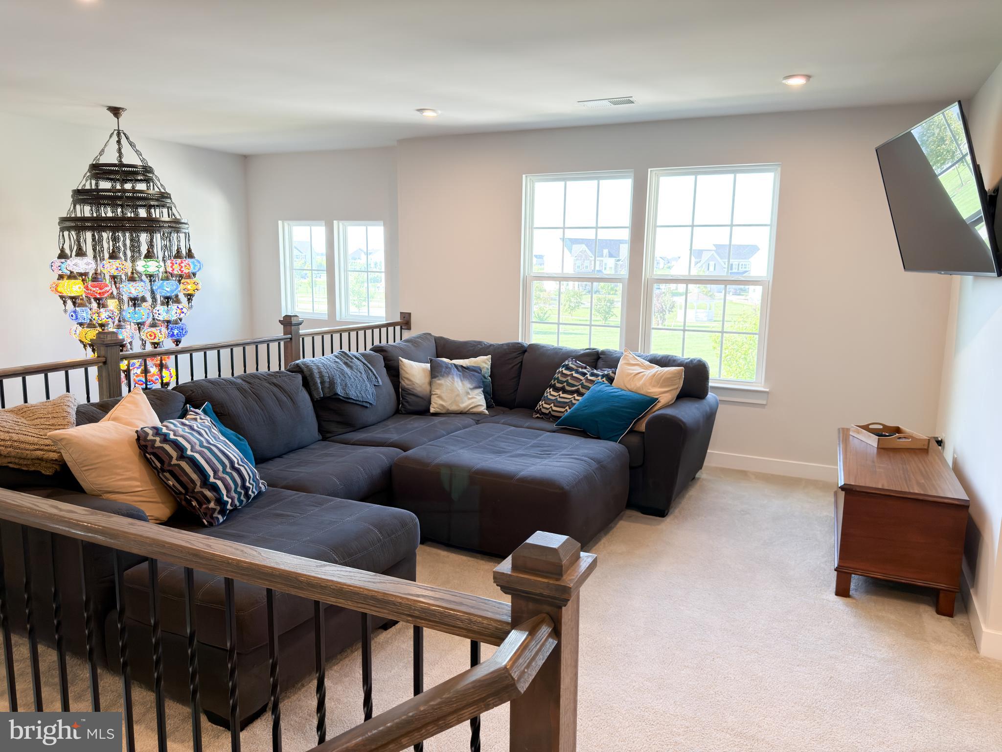 8 MELISSA DRIVE