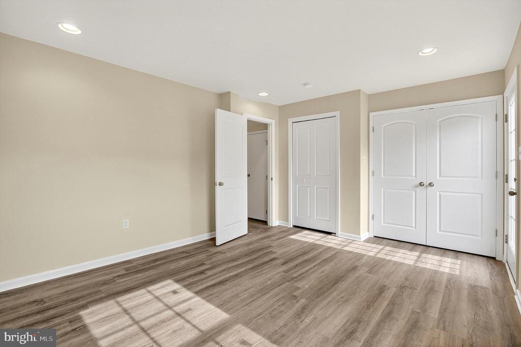 832 LISSICASEY LOOP