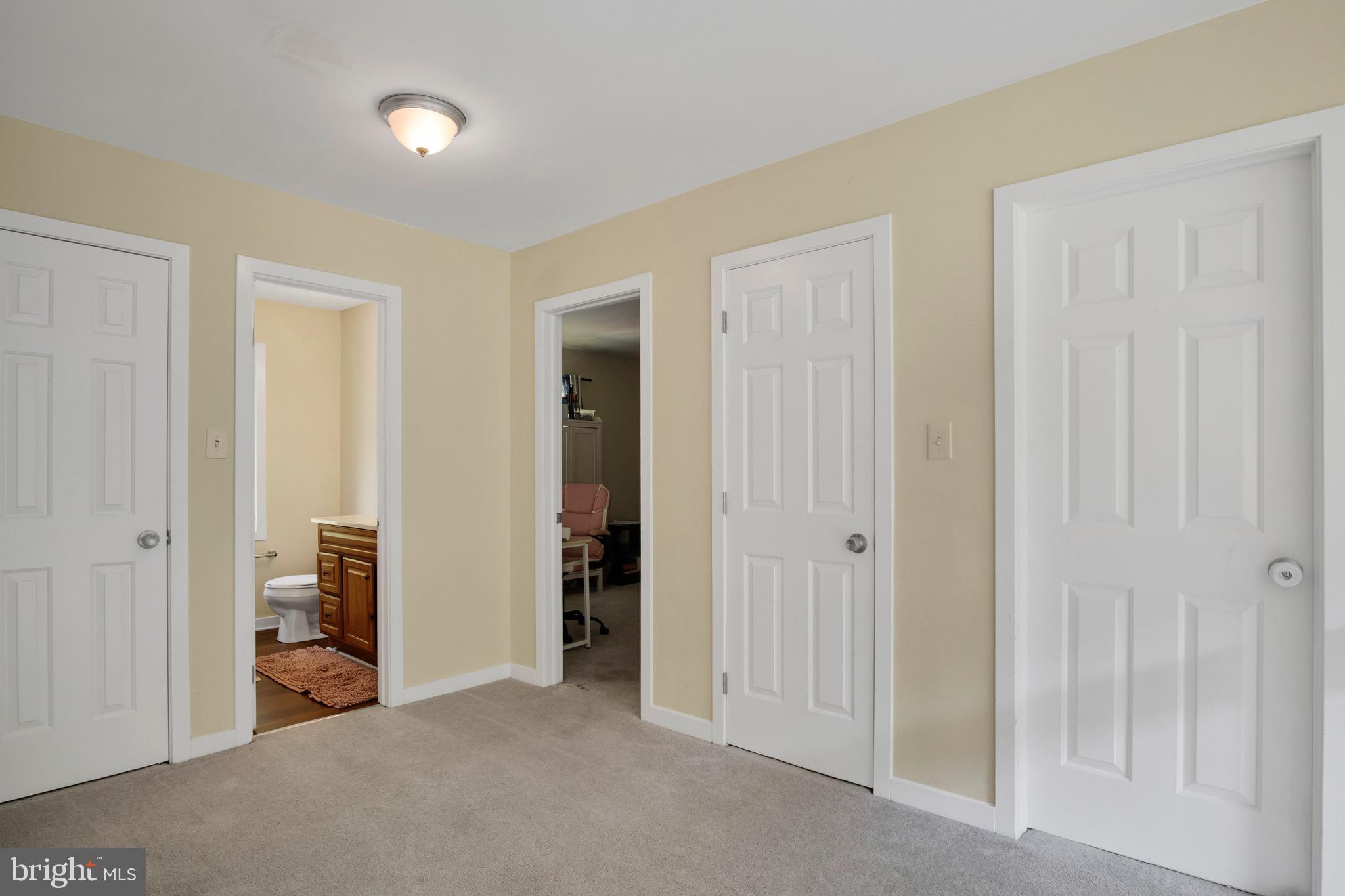 324 DELAPLANE AVENUE