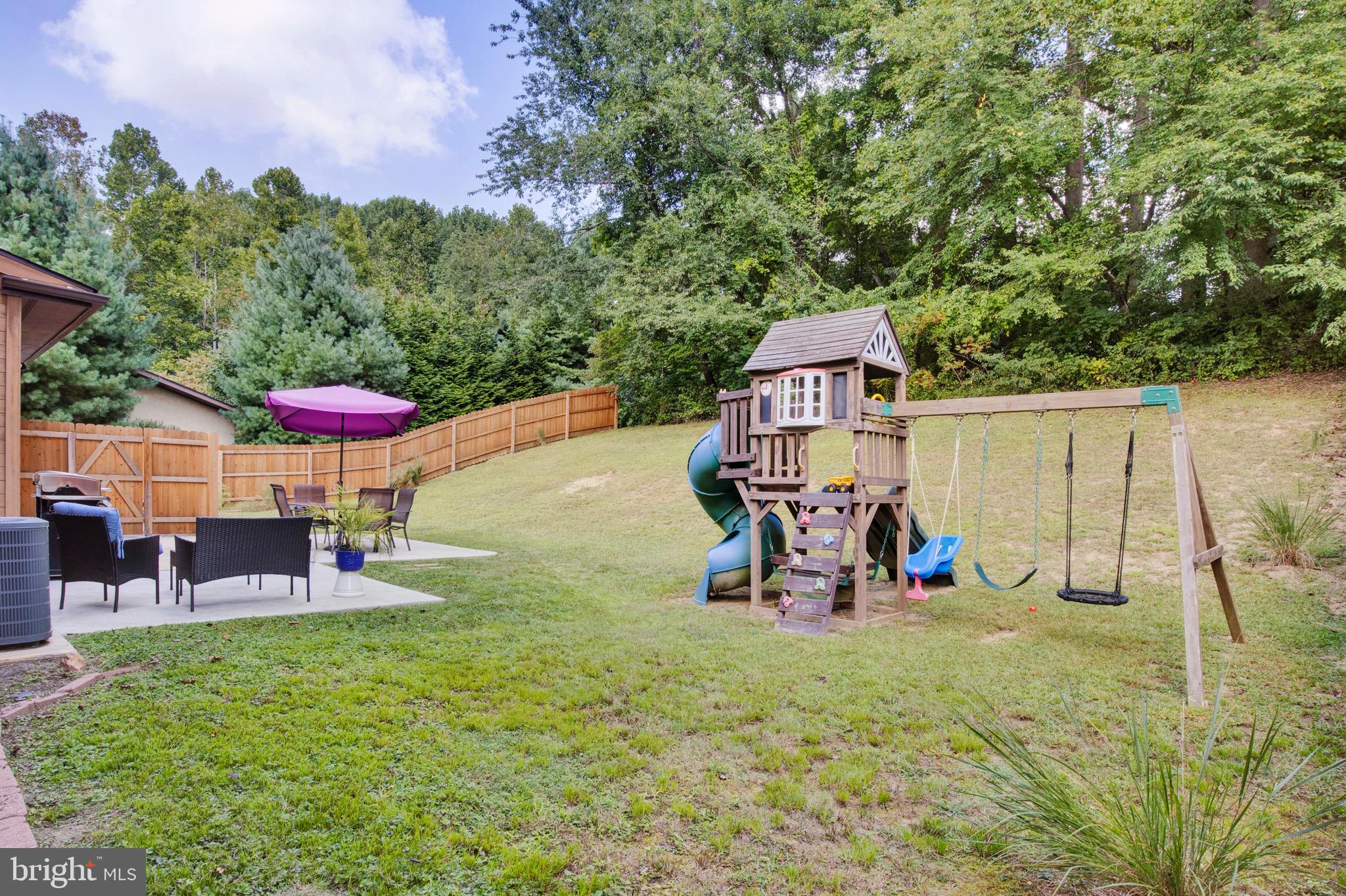 324 DELAPLANE AVENUE