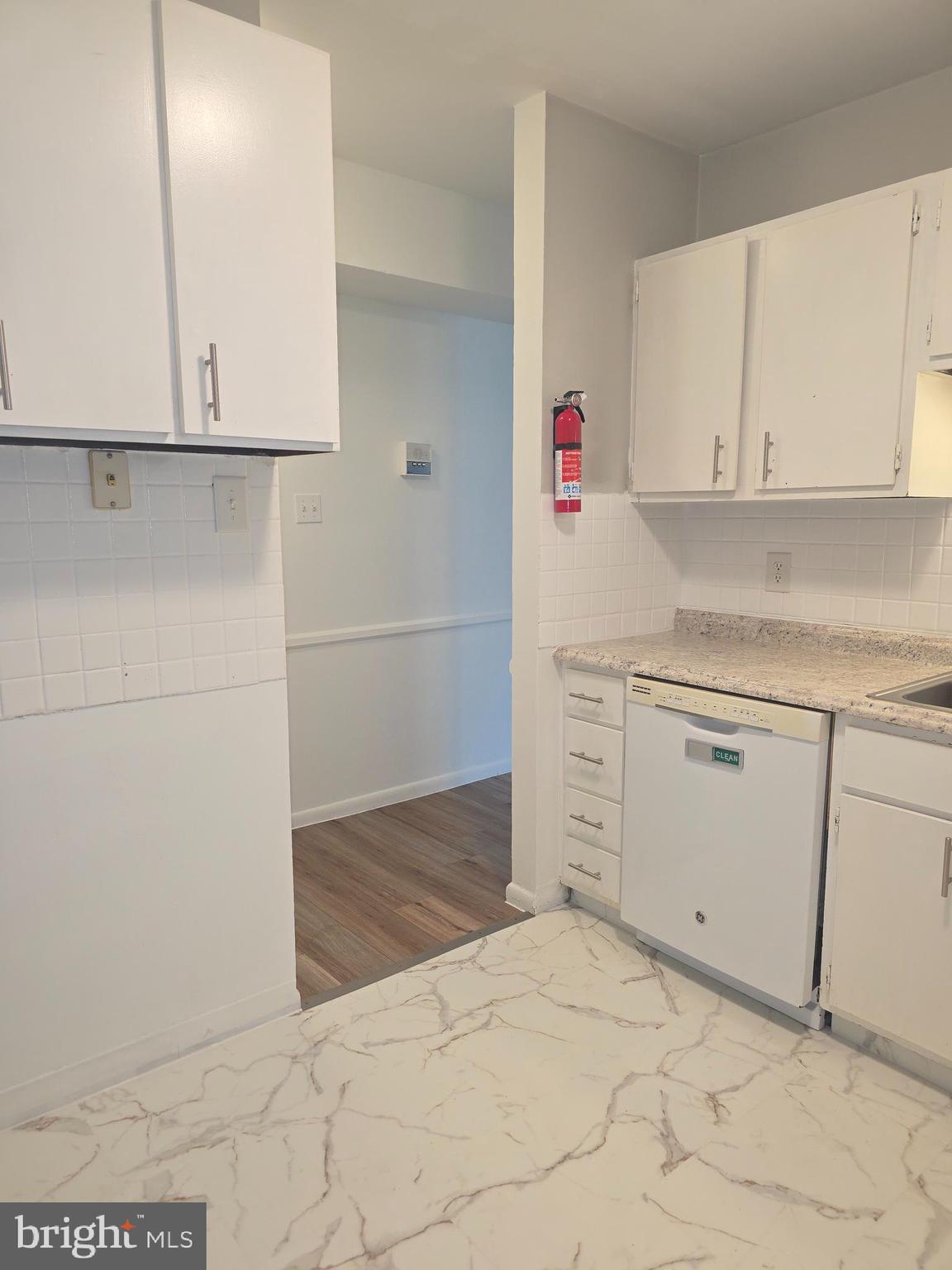 5428 VALLEY GREEN DRIVE B4