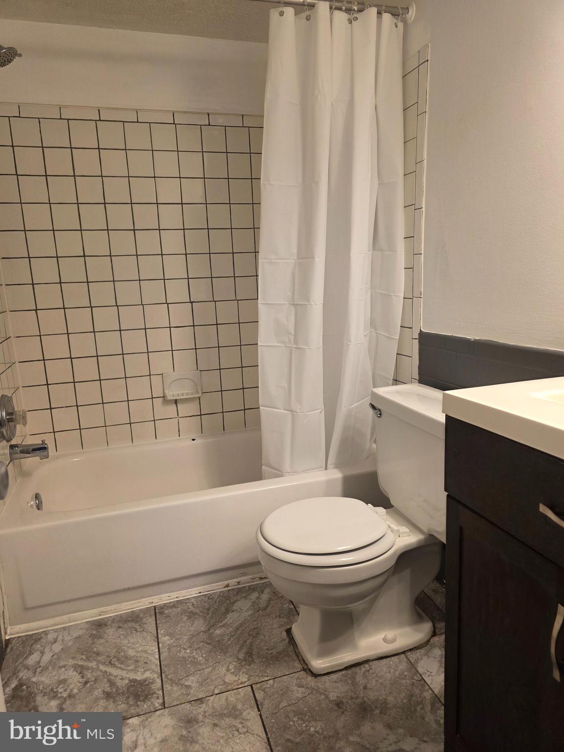 5428 VALLEY GREEN DRIVE B4