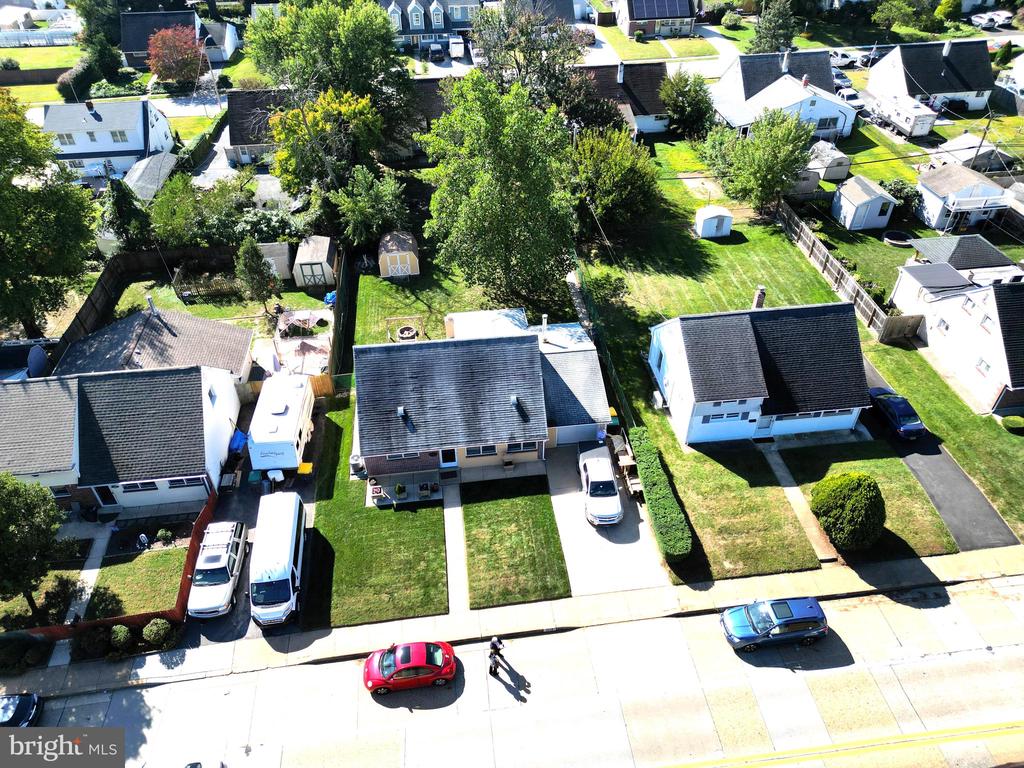 1512 FAULKLAND ROAD