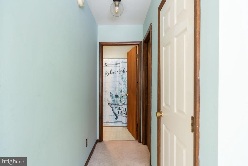 865 SILVER RUN ROAD