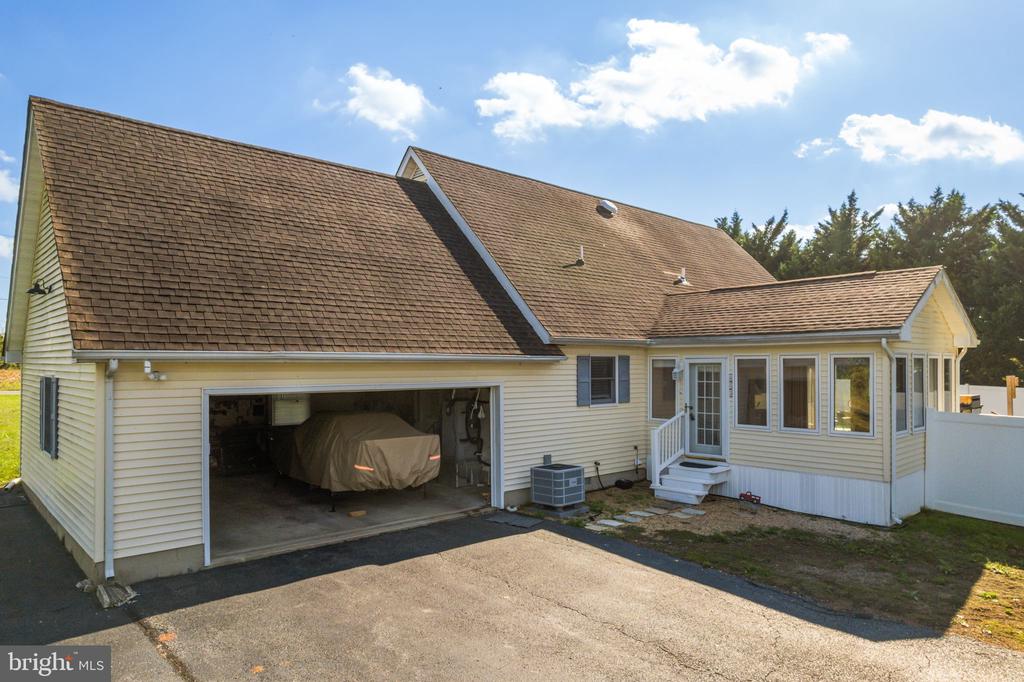 865 SILVER RUN ROAD