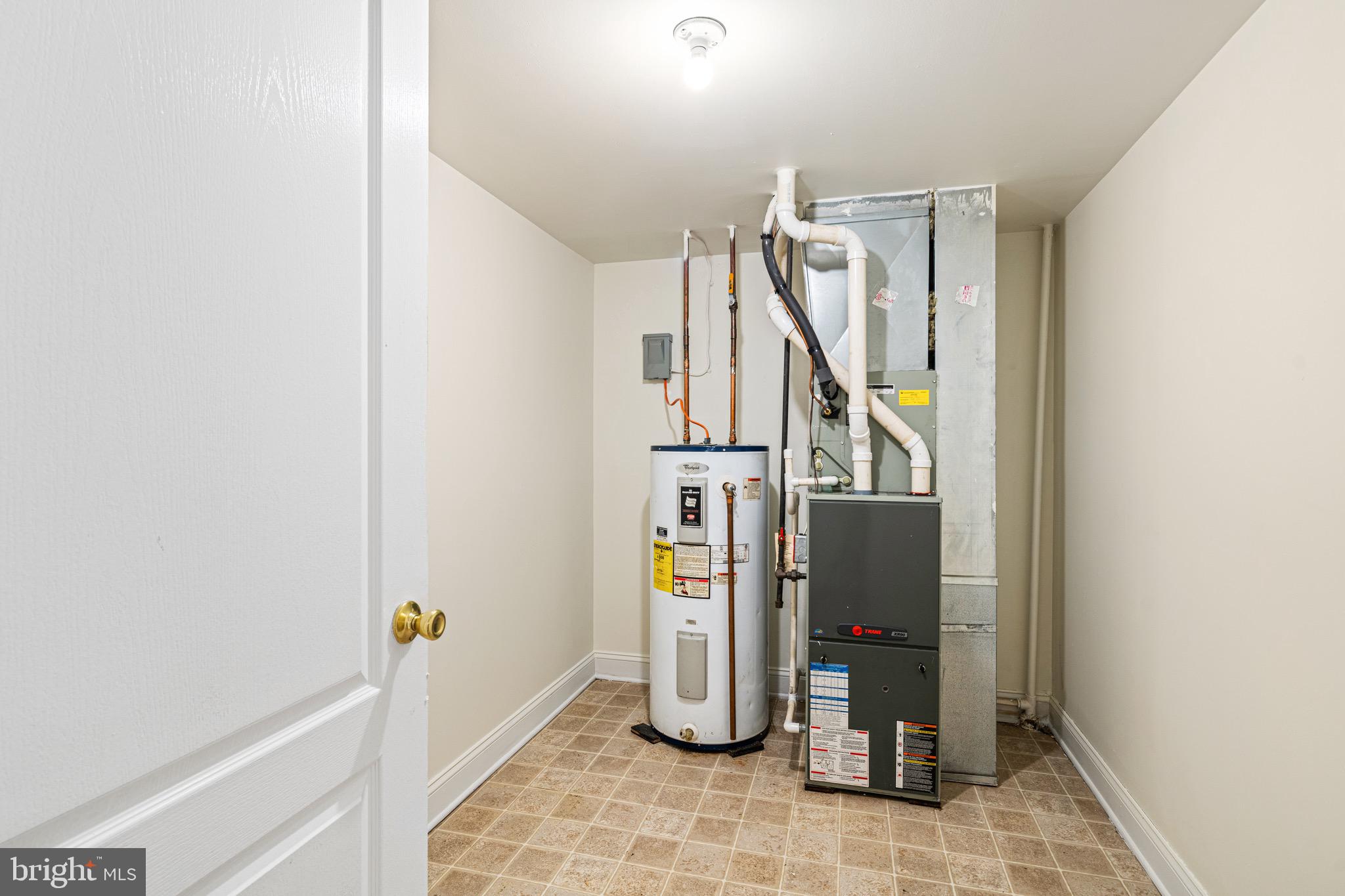 1802 N WASHINGTON STREET C