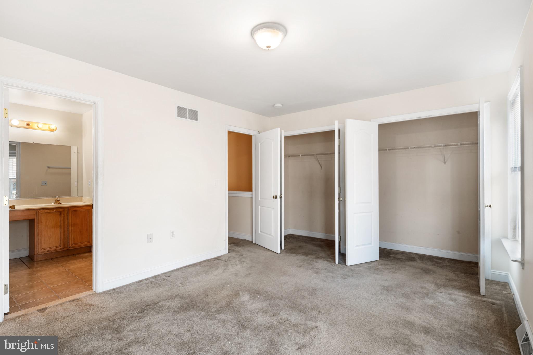 1802 N WASHINGTON STREET C