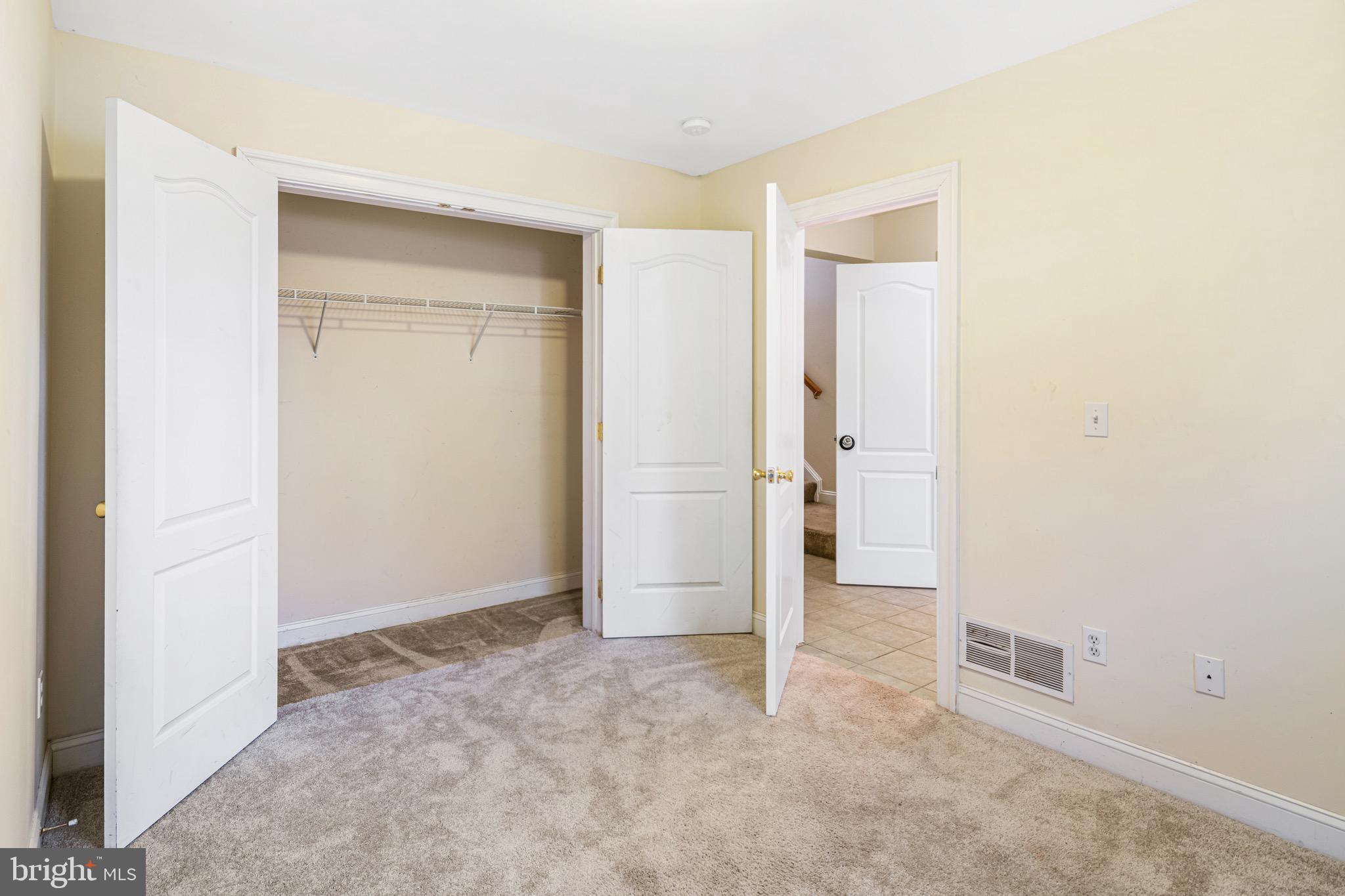 1802 N WASHINGTON STREET C