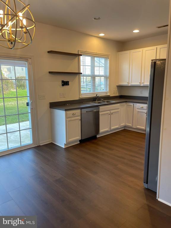 310 NORWALK WAY