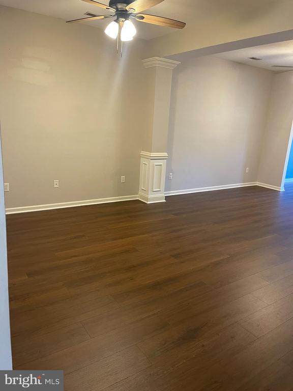 310 NORWALK WAY