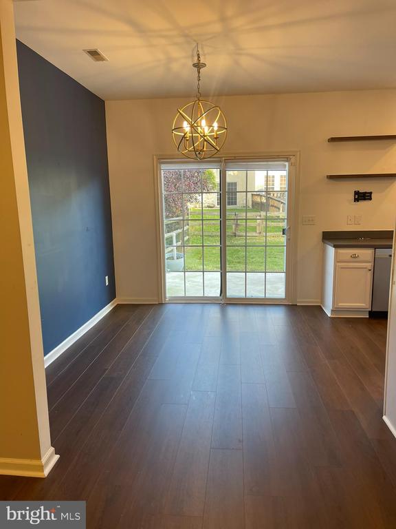 310 NORWALK WAY