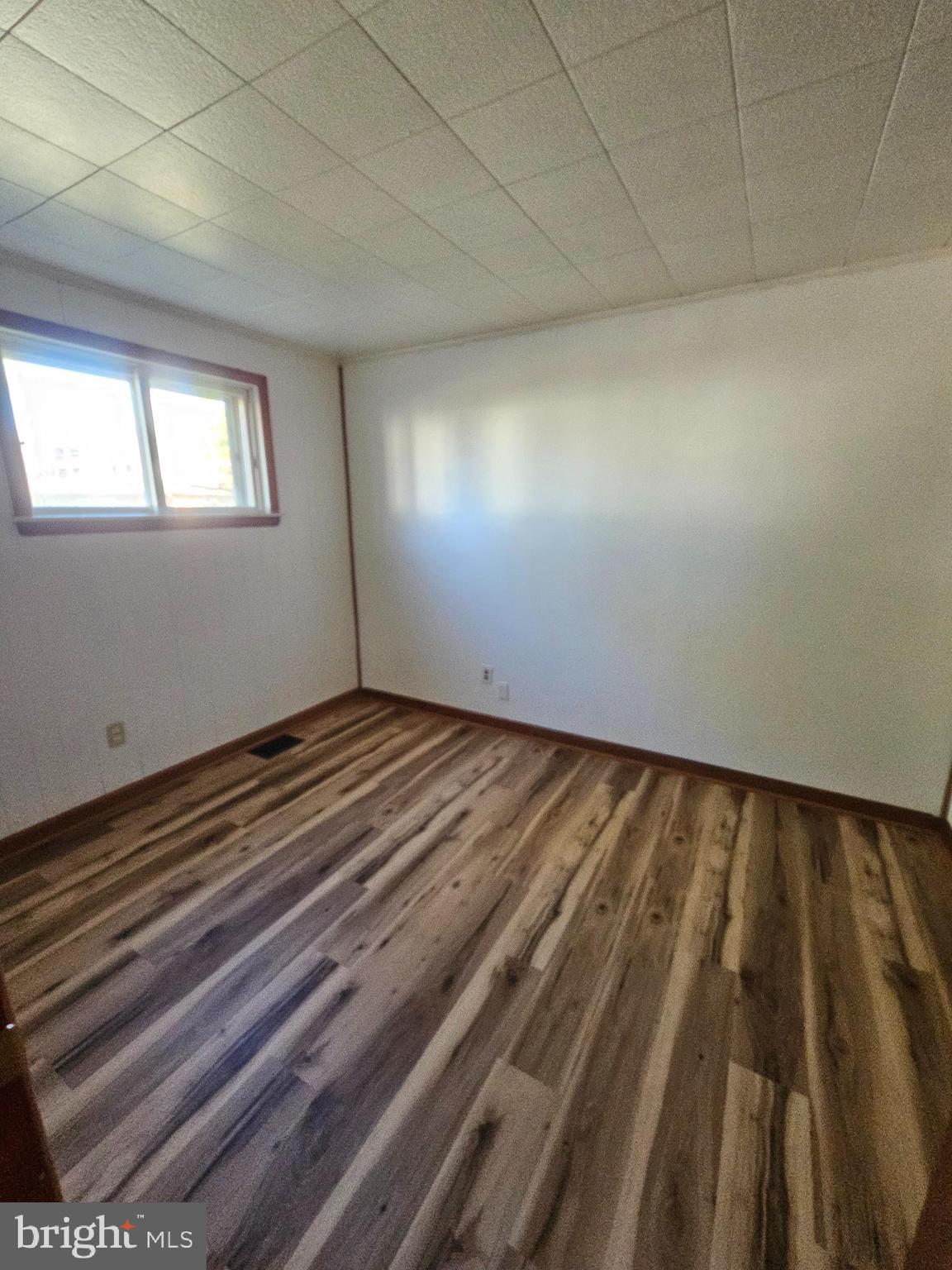 303 DELAWARE CIRCLE 4