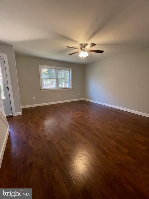 817 HASTINGS COURT