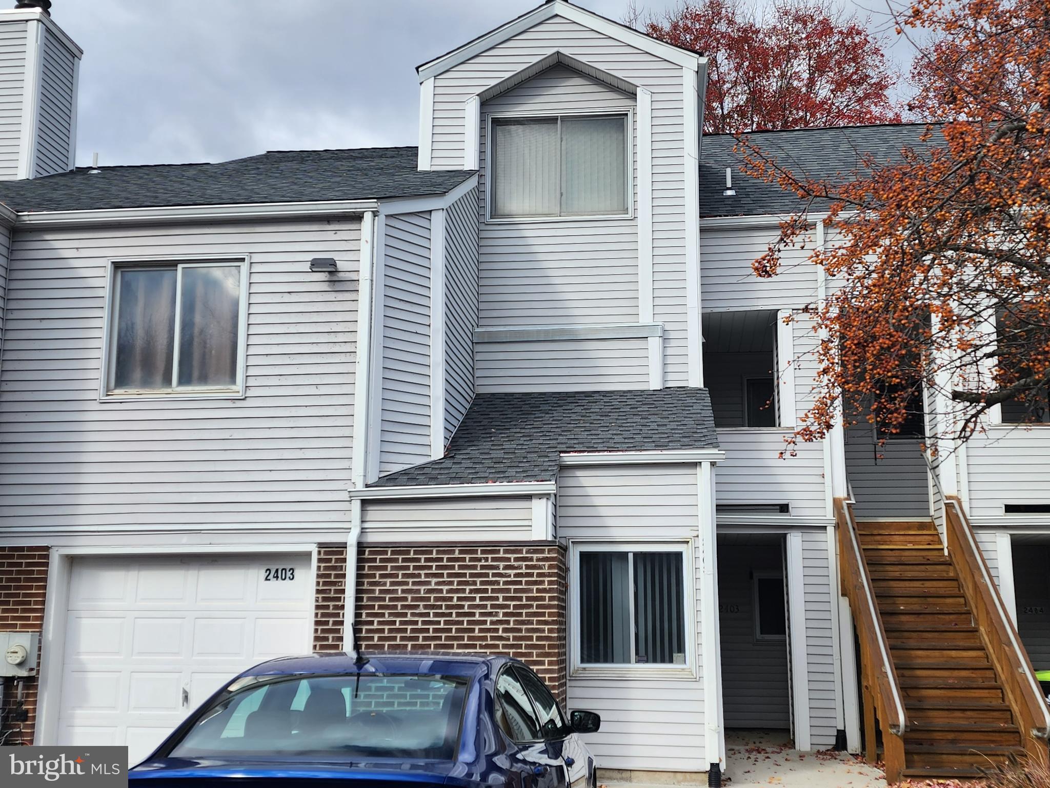 2407 CREEKSIDE DRIVE 55