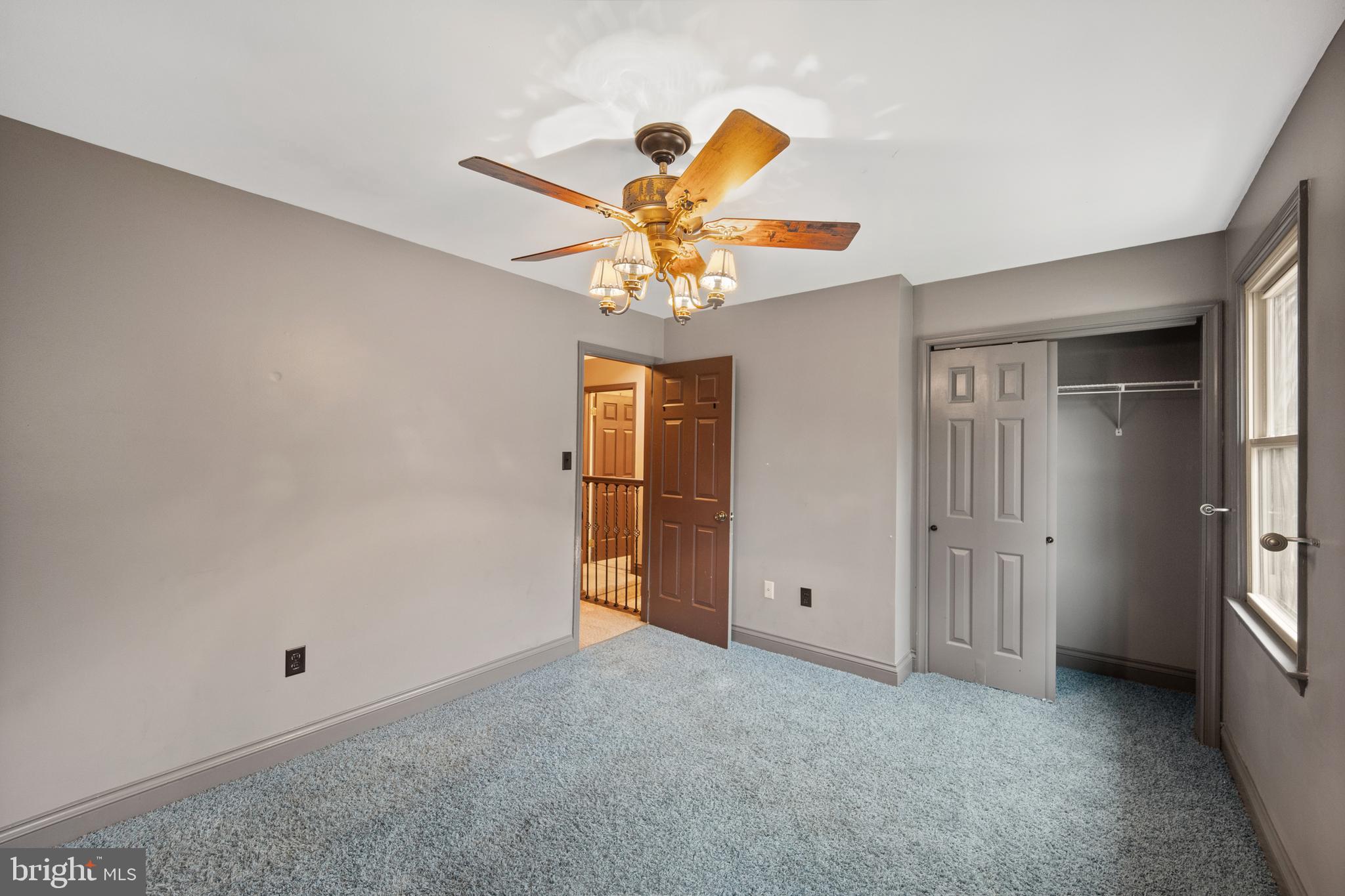 907 WHITE CLAY TERRACE