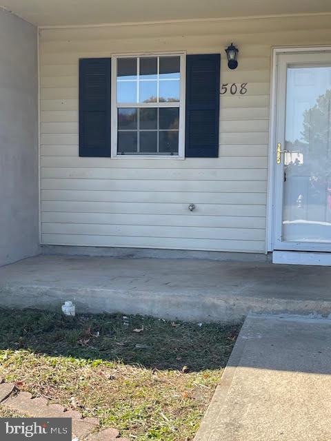 508 BLACKBIRD DRIVE