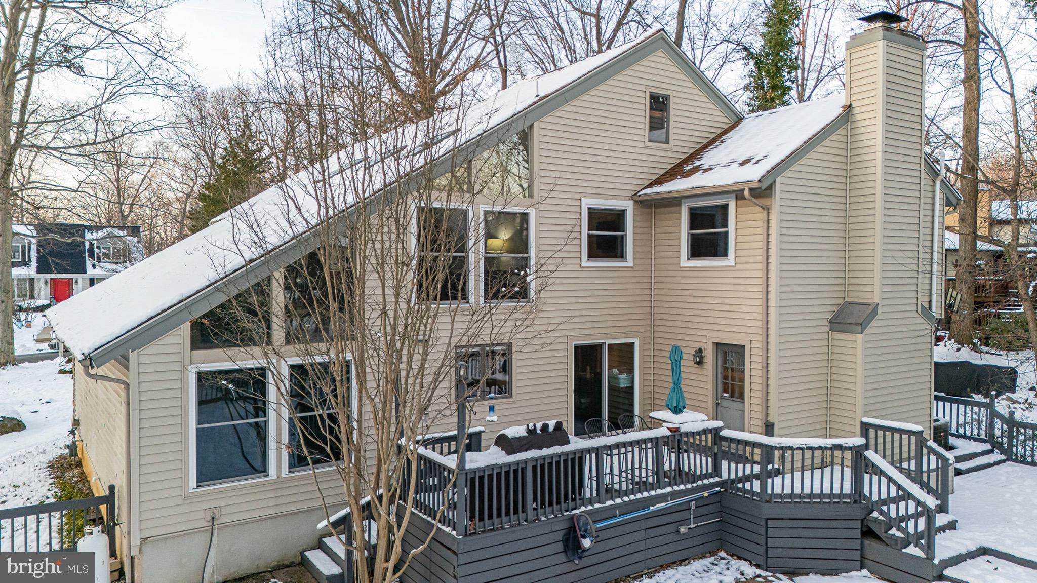 722 FOXDALE ROAD