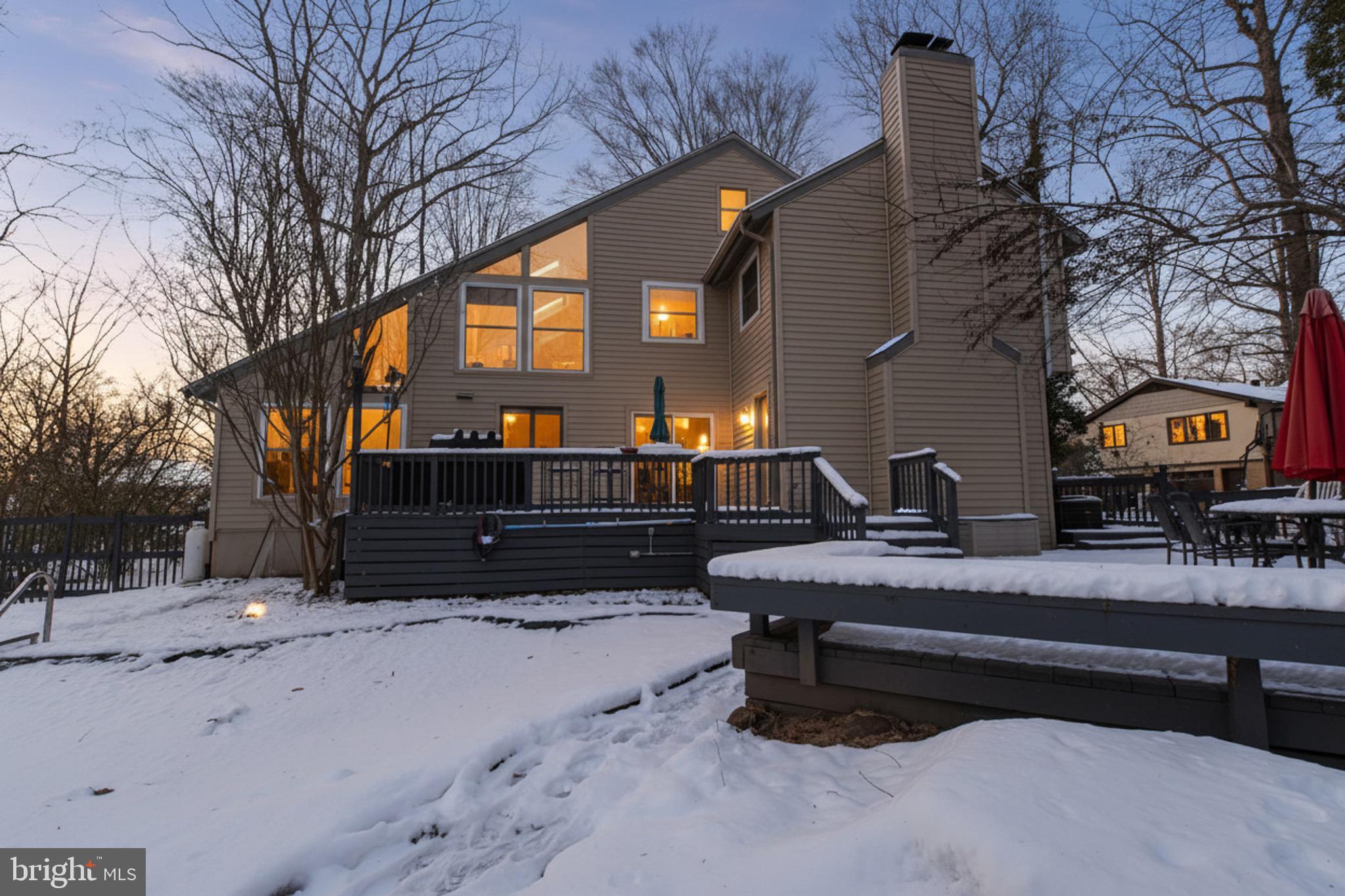 722 FOXDALE ROAD