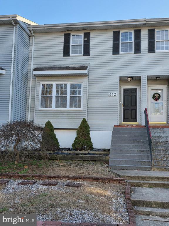 412 3RD STREET