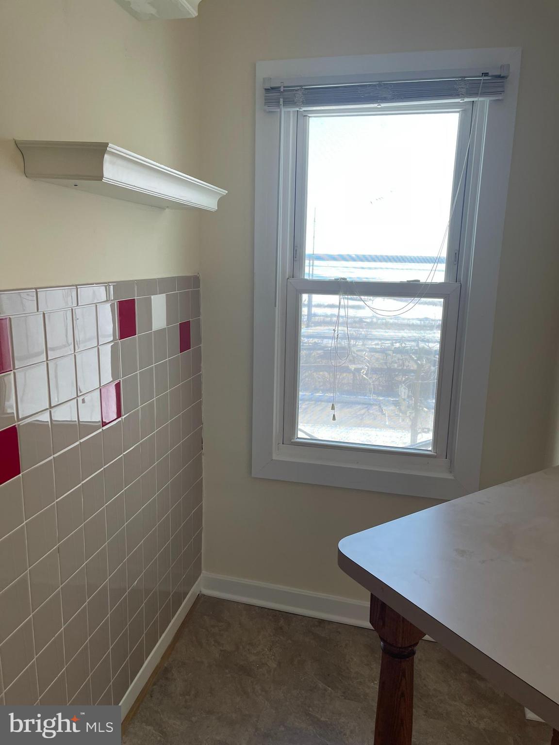 5215 LE PARC DRIVE 8