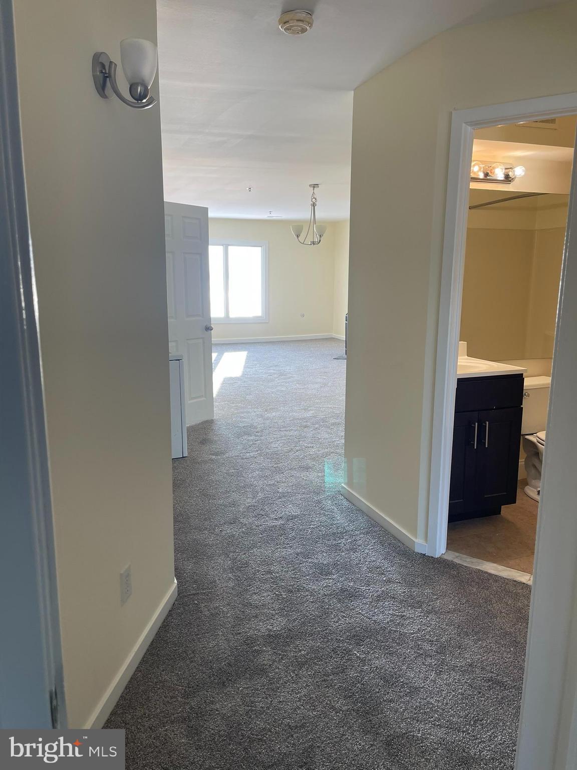 5215 LE PARC DRIVE 8