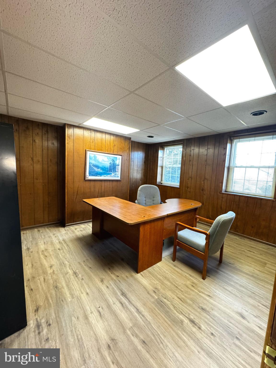 720 NEW LONDON ROAD A1-2