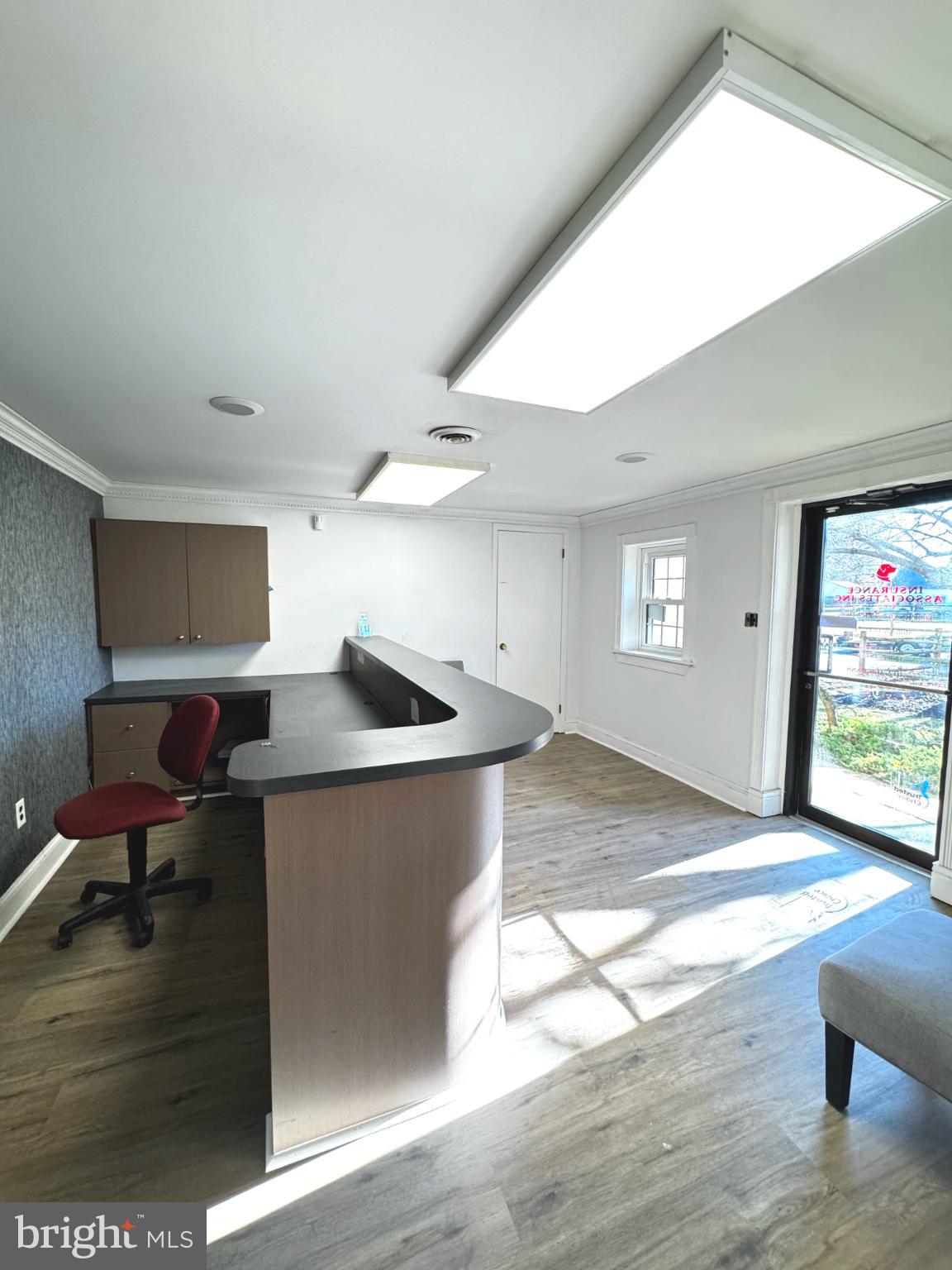 720 NEW LONDON ROAD A1-2