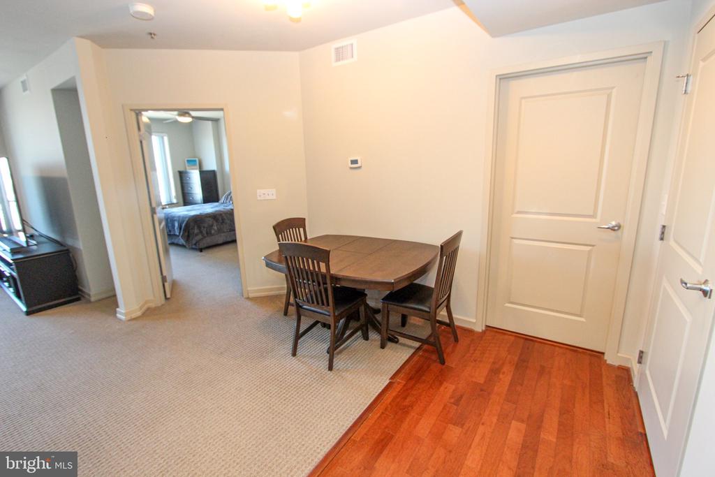 105 CHRISTINA LANDING DRIVE UNIT 2007
