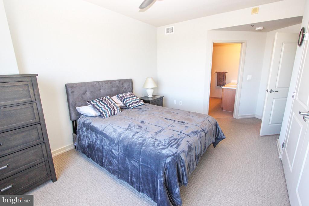 105 CHRISTINA LANDING DRIVE UNIT 2007