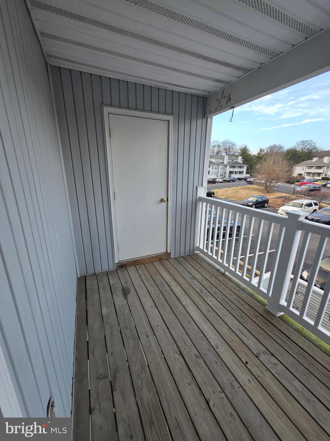 2809 WATERS EDGE DRIVE 260